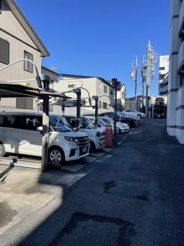 26/30 駐車場