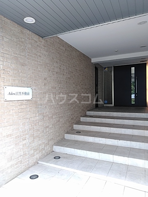 29/30 エントランス