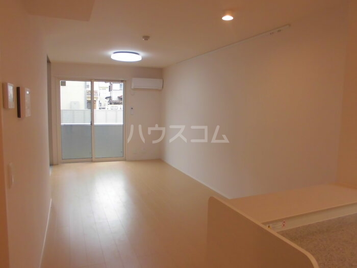 13/25 バルコニー