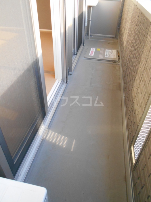 19/30 バルコニー