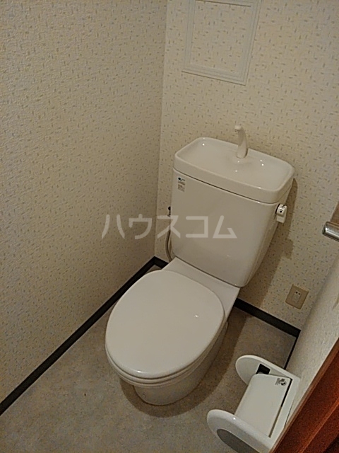 13/30 トイレ