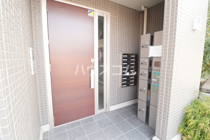 2/8 エントランス