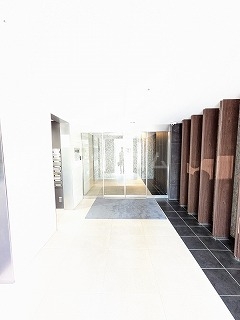 29/30 エントランス