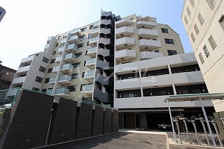 レジディア白金高輪の外観