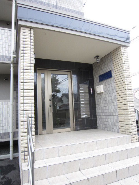 21/25 エントランス