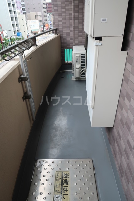 19/30 バルコニー