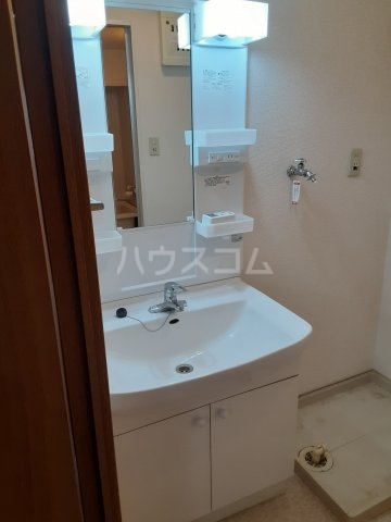 13/30 洗面
