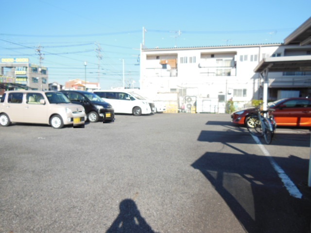 4/14 駐車場