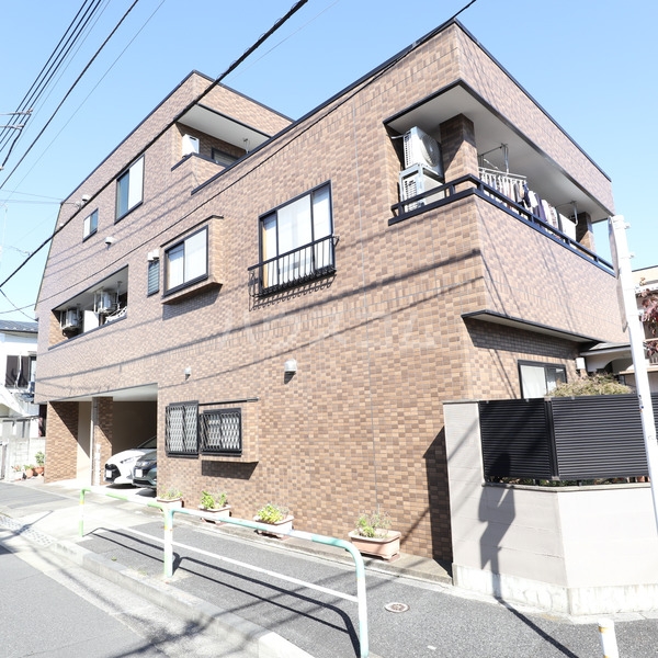 13/20 エントランス