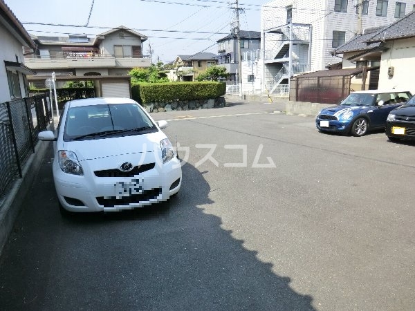 18/26 駐車場