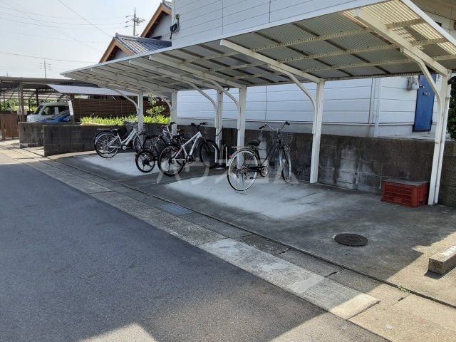 14/20 駐車場