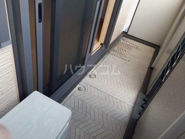 19/30 バルコニー