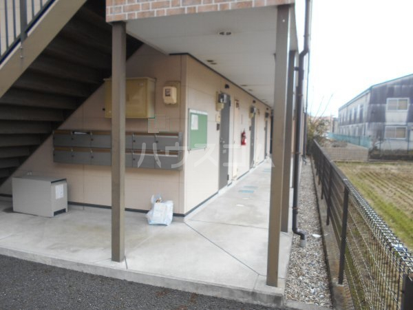 20/29 エントランス