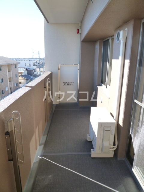 18/24 バルコニー