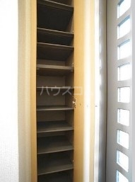 14/19 エントランス