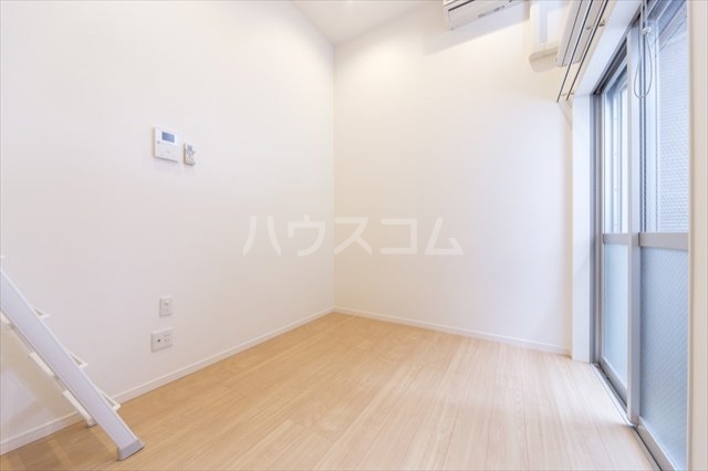 14/30 バルコニー