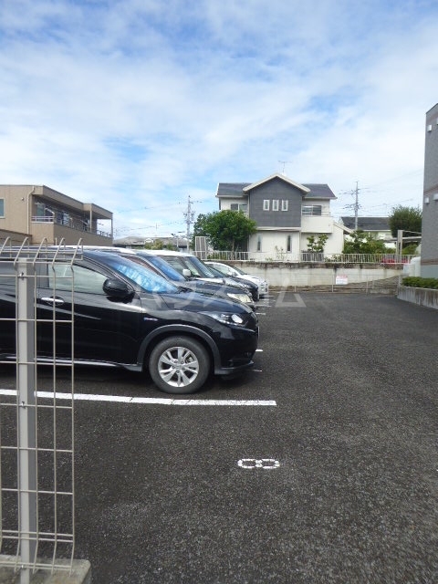 3/4 駐車場