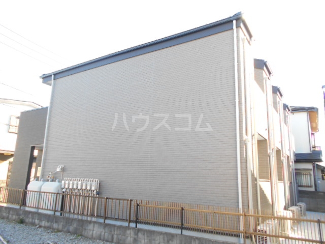 2/10 外観