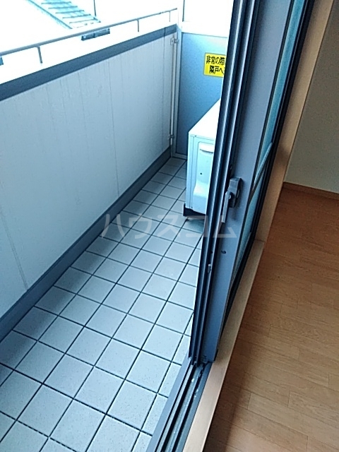 18/29 バルコニー