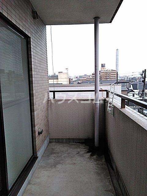 15/27 バルコニー