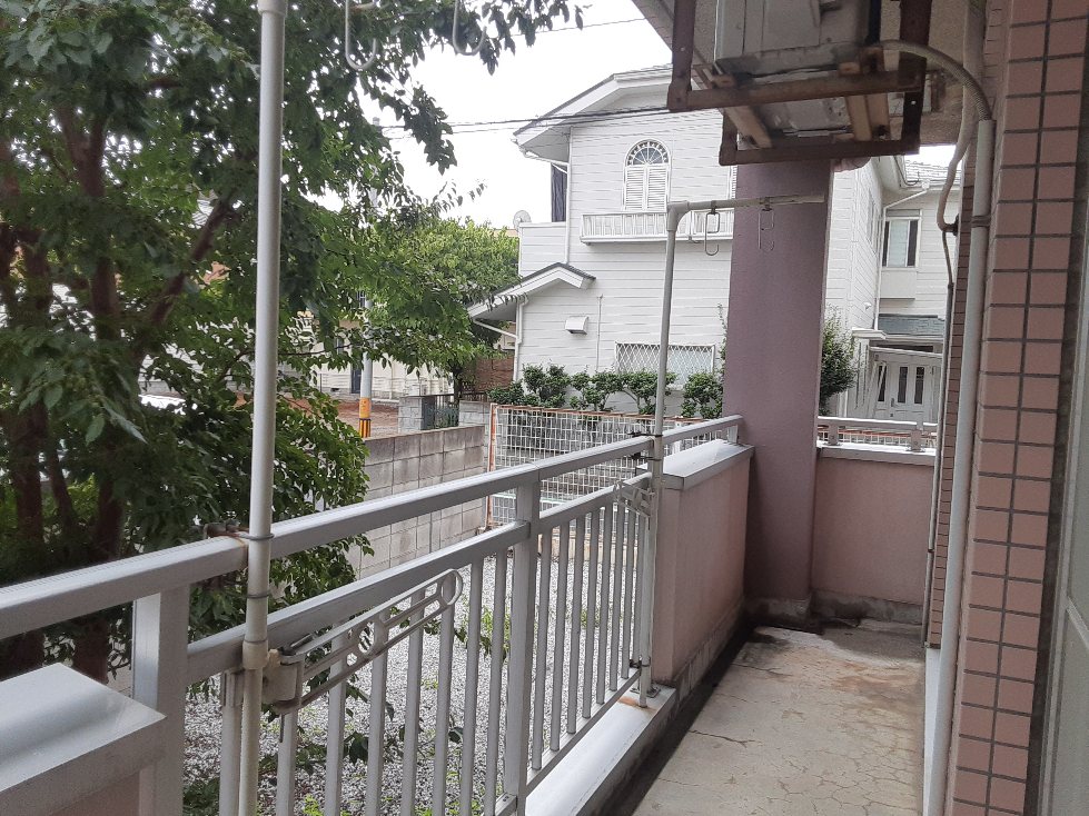 23/30 バルコニー