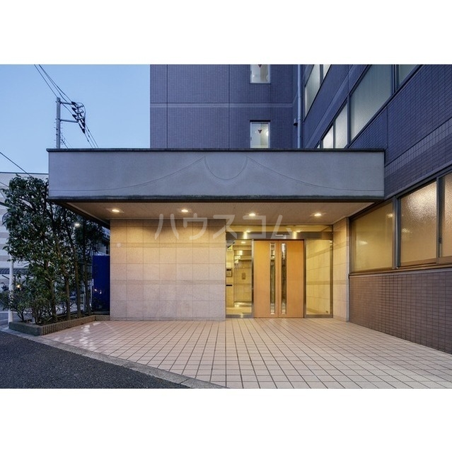 15/26 エントランス