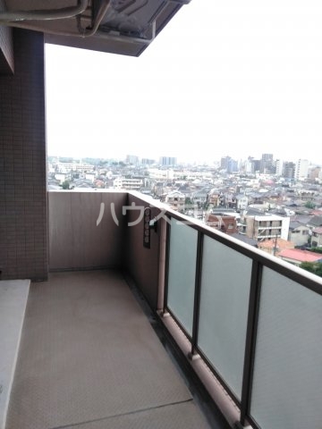 21/30 バルコニー