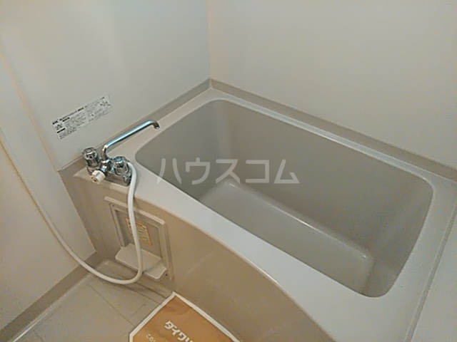13/29 浴室