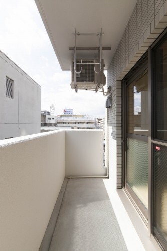 14/27 バルコニー