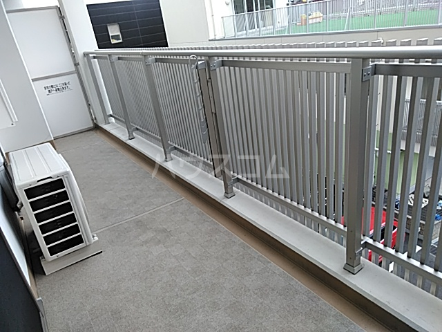 21/30 バルコニー