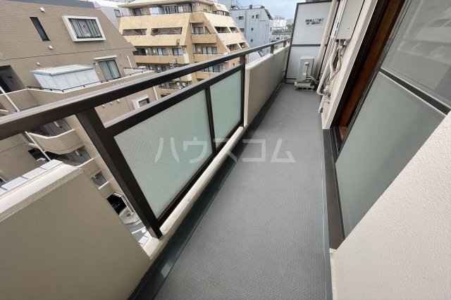 14/22 バルコニー