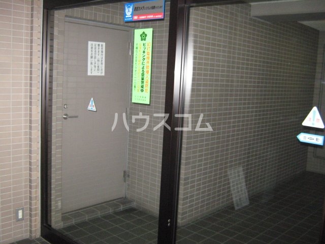 16/24 エントランス