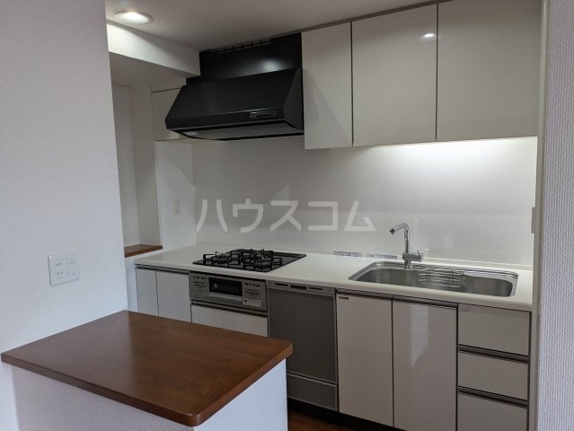 13/30 キッチン