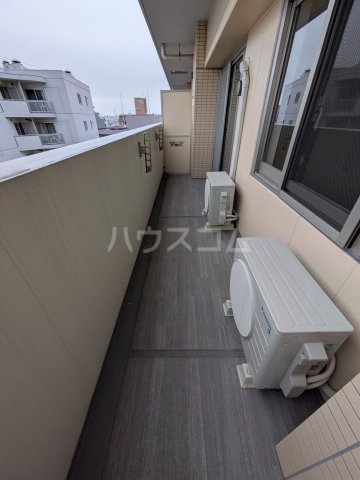 22/30 バルコニー