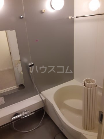 16/30 浴室