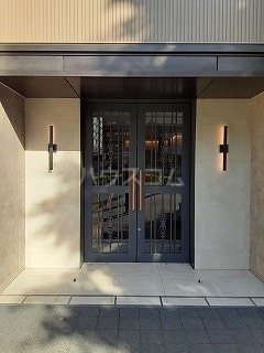 29/30 エントランス