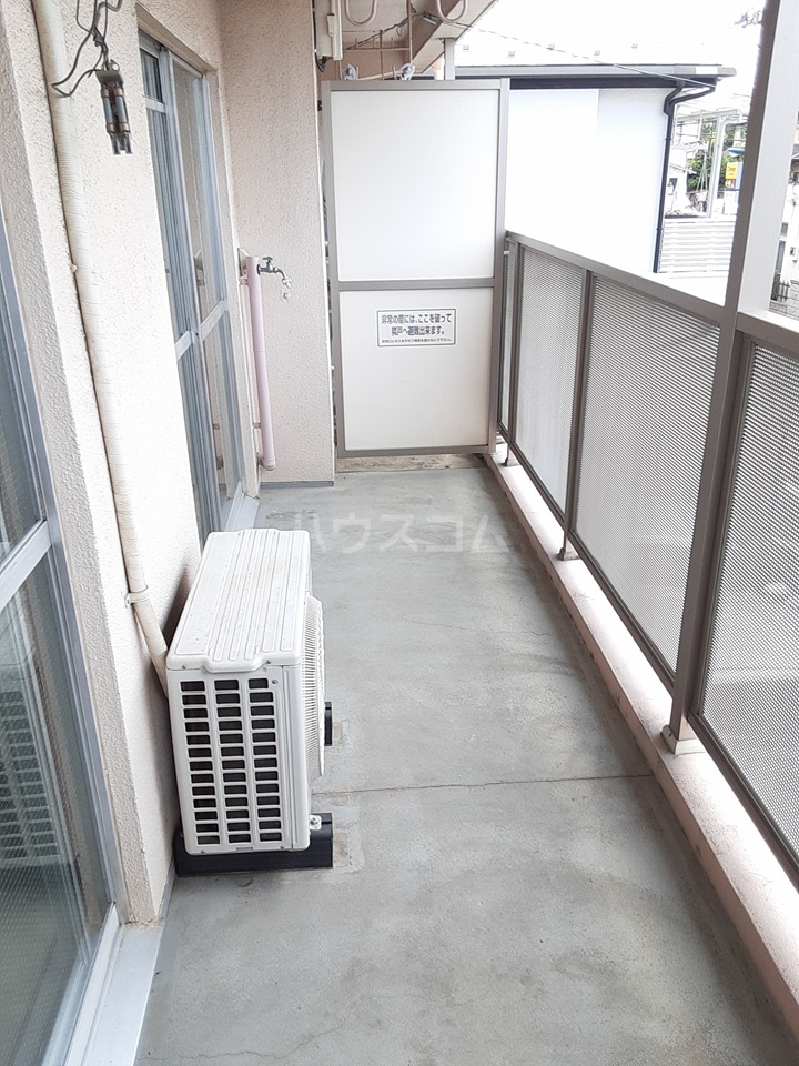 15/18 バルコニー