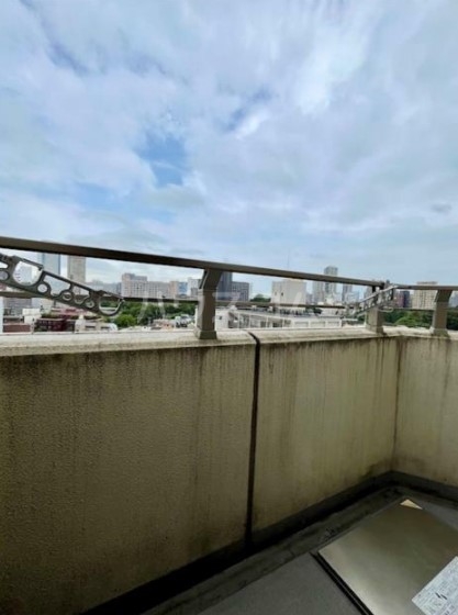 14/26 バルコニー