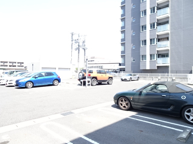 24/30 駐車場