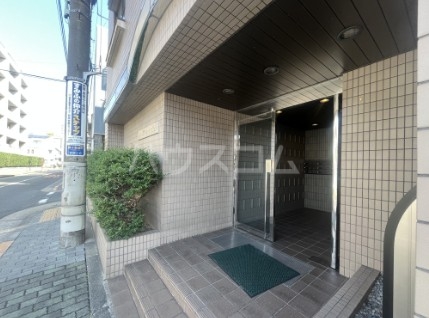 3/5 エントランス