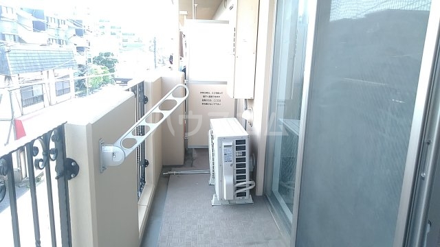 18/30 バルコニー