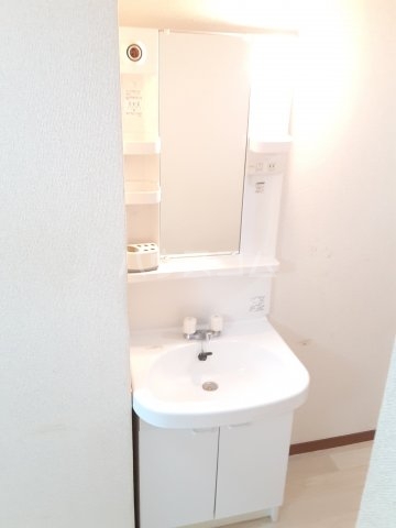 16/26 洗面