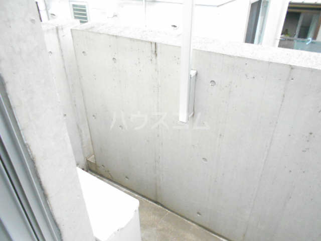 13/30 バルコニー