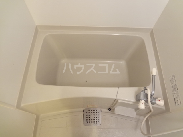 13/29 浴室
