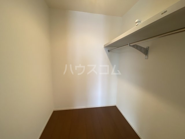 20/27 駐車場