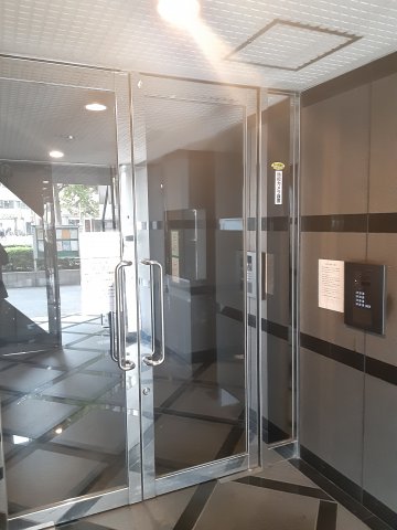 29/30 エントランス