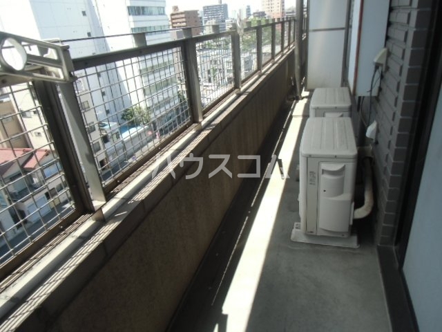 20/30 バルコニー