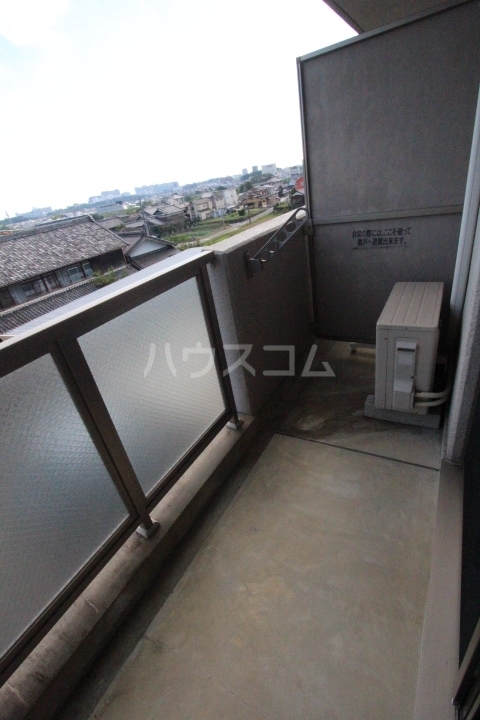 20/30 バルコニー