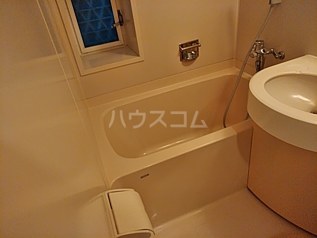 13/29 浴室