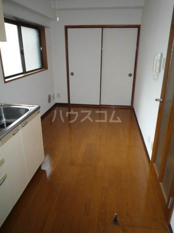 4/13 リビング/ダイニング